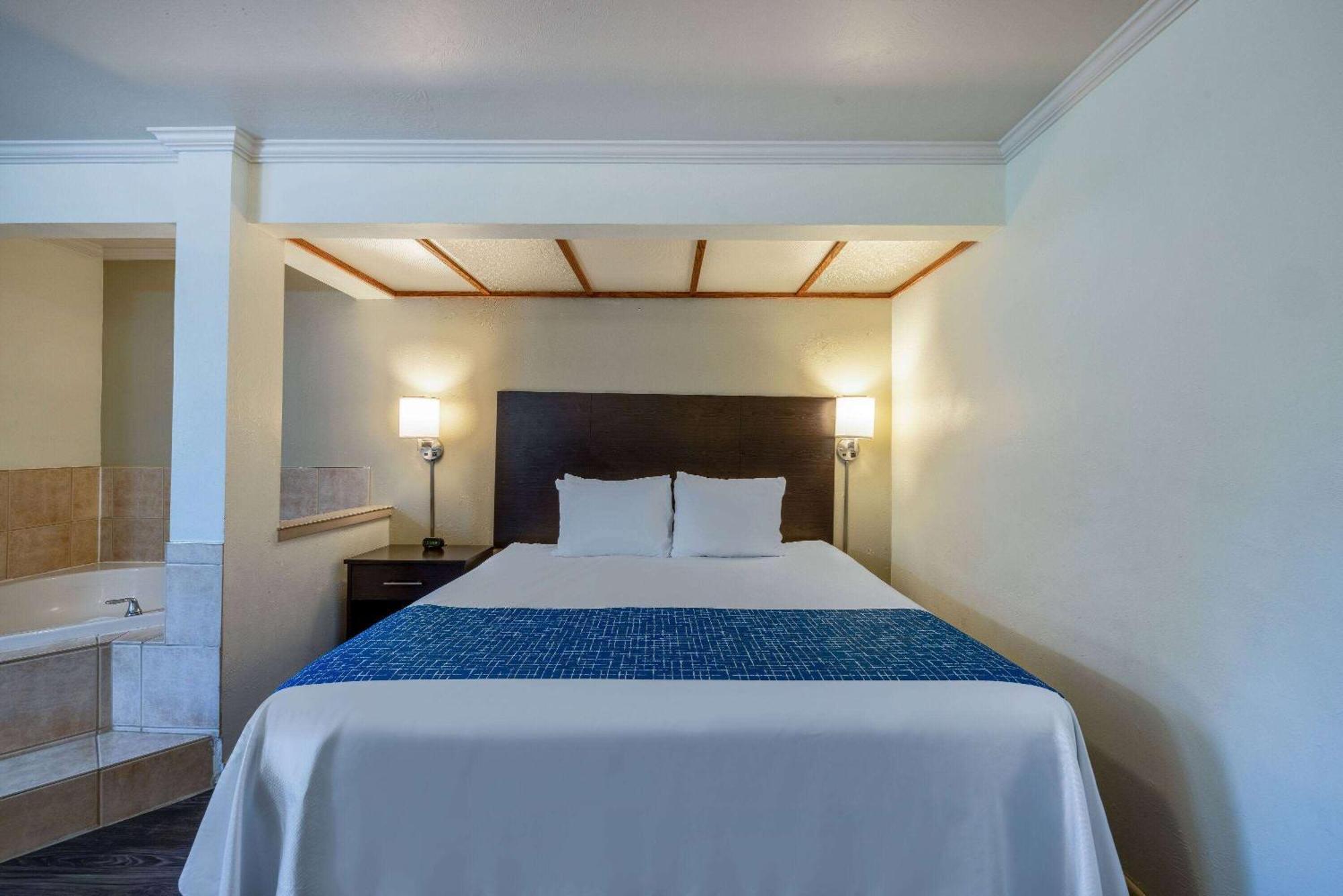 Travelodge By Wyndham 2* Livingston