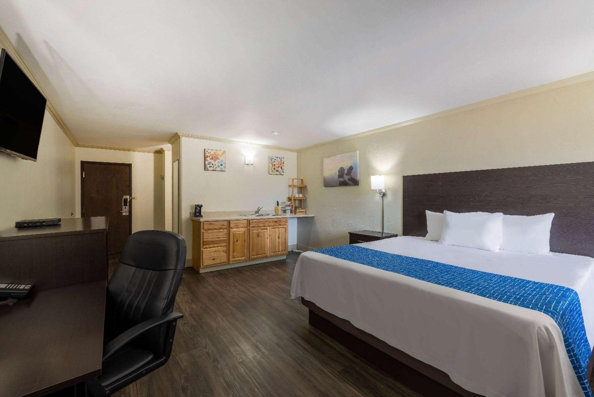 Travelodge By Wyndham Hotel