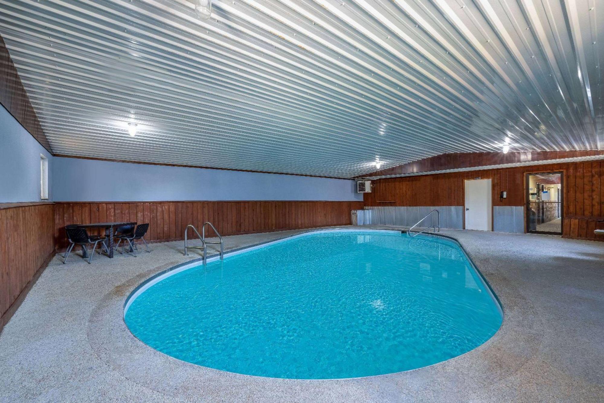 Travelodge By Wyndham Hotel Livingston